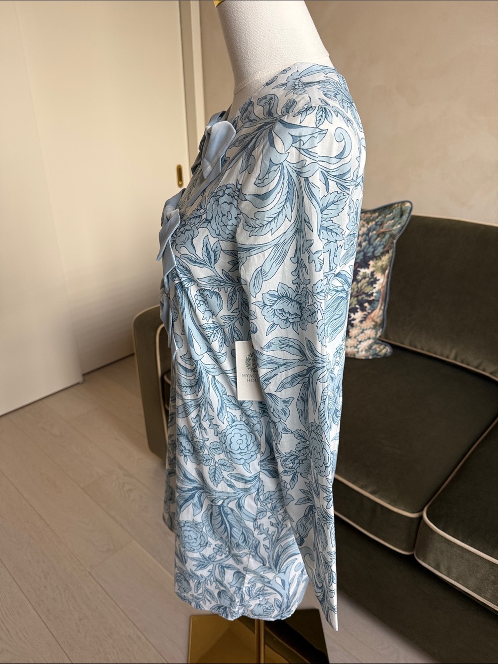 TUCKERNUCK HYACINTH HOUSE Blue Chintz Clarice Bows Dress NWT Size XS - Picture 9 of 11